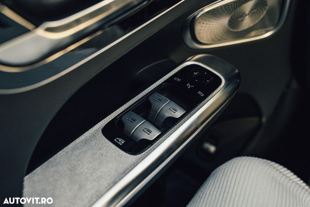 Mercedes-Benz GLC - 18