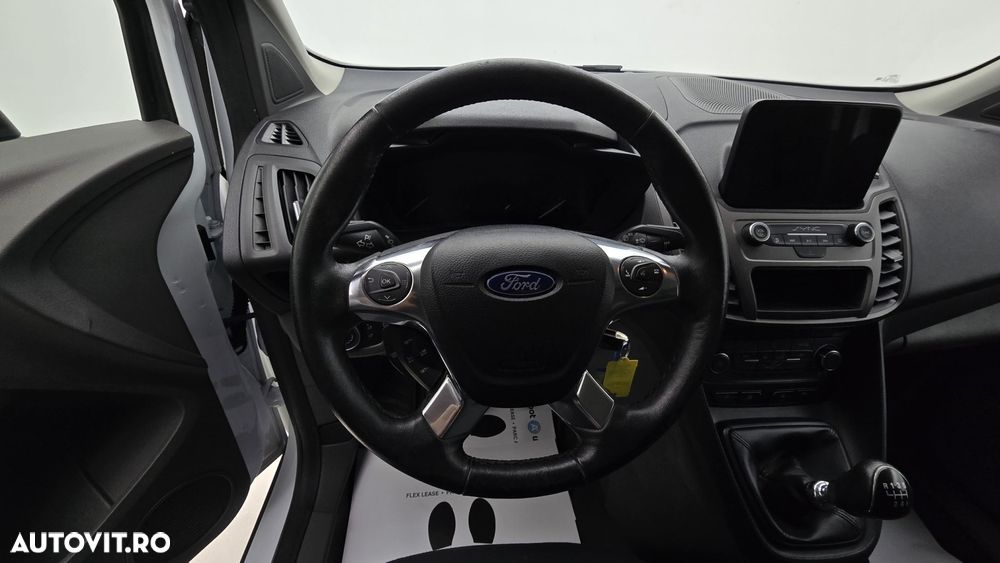 Ford Transit Connect - 15