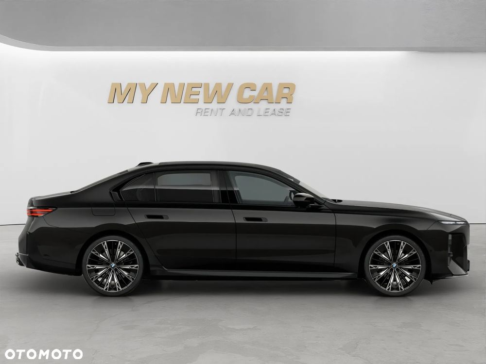 BMW Seria 7 - 38