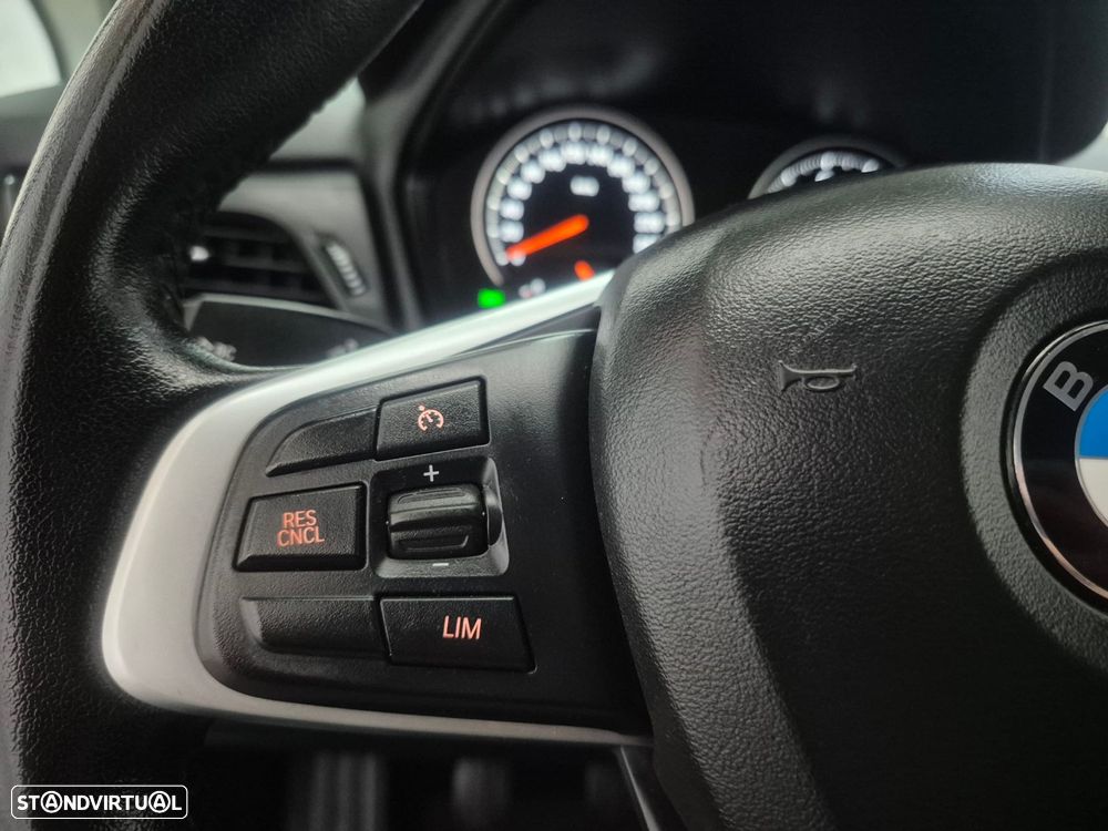 BMW 216 Gran Tourer i 7L Line Luxury - 13