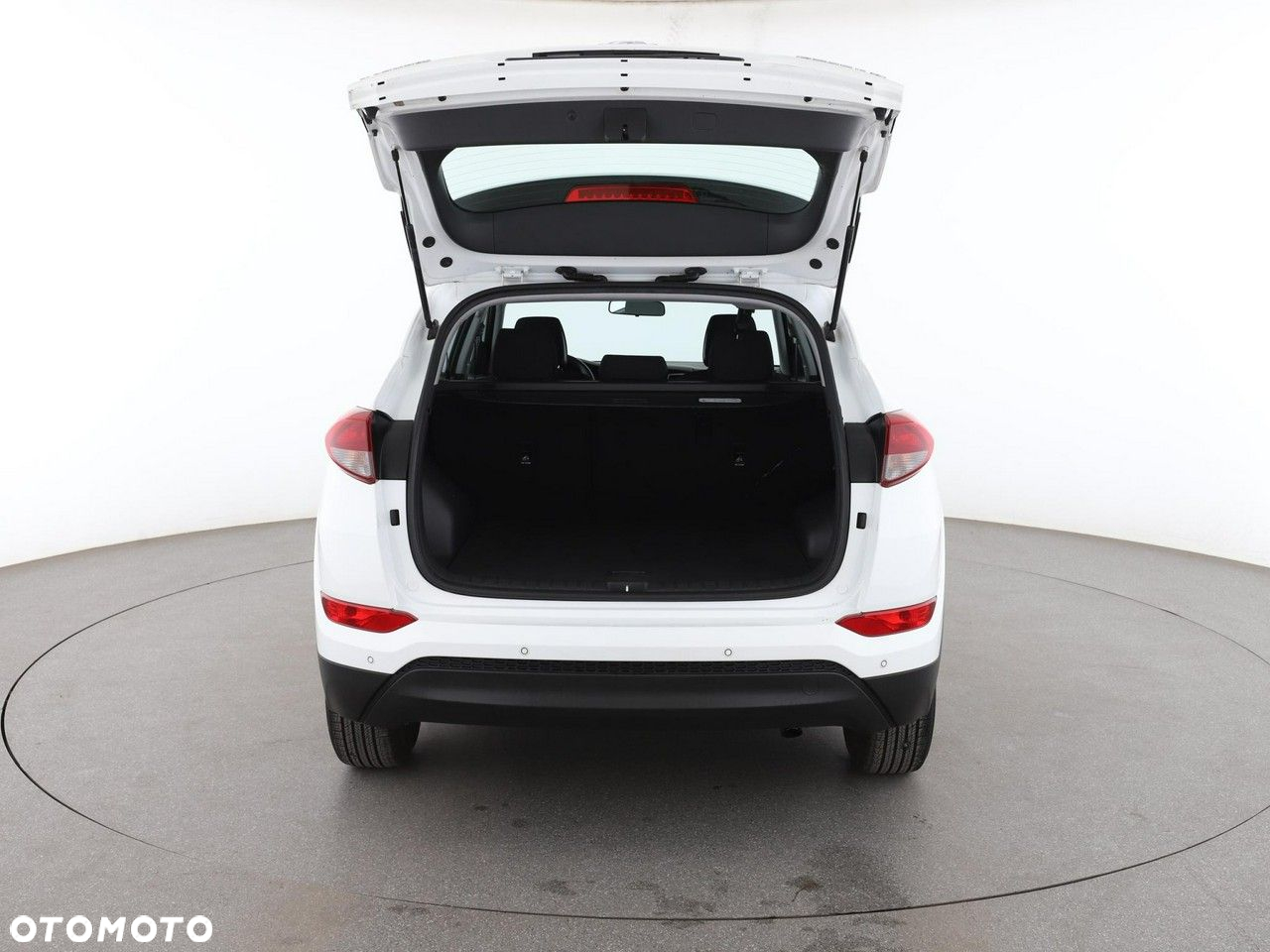 Hyundai Tucson 1.6 GDI BlueDrive Classic 2WD - 19