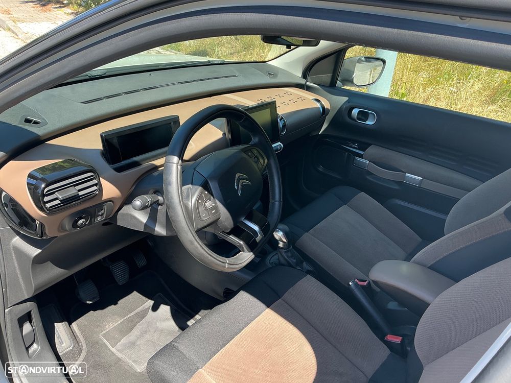Citroën C4 Cactus - 8