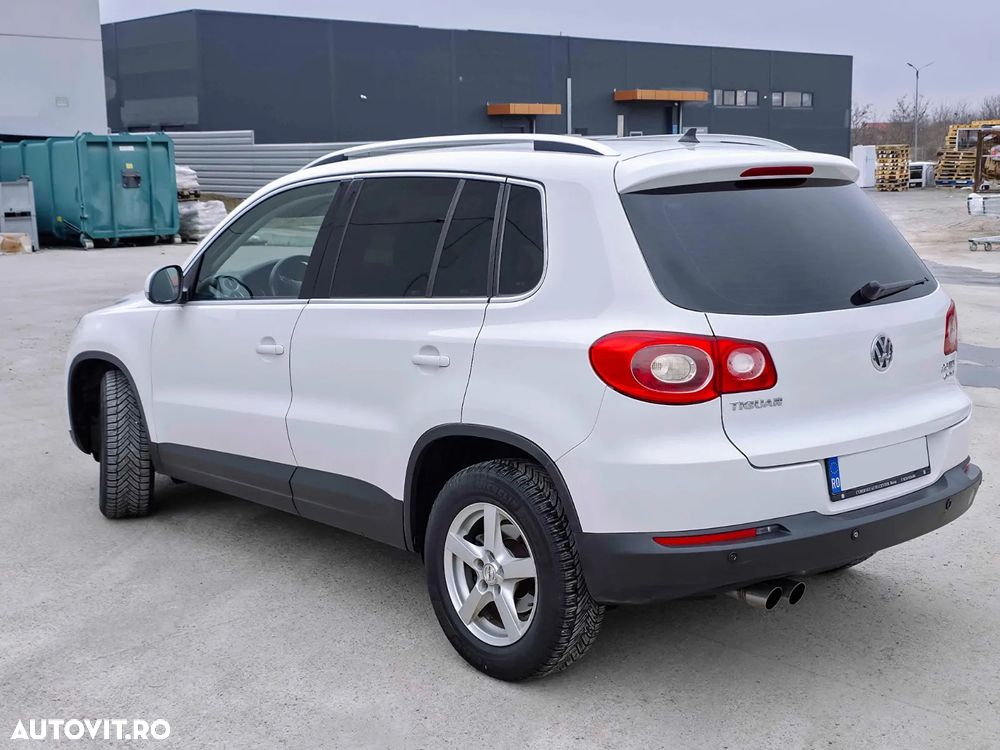 Volkswagen Tiguan 2.0 TDI 4Motion BMT Sport & Style - 3