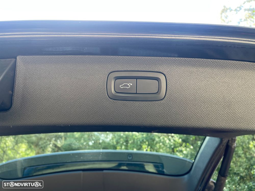 Volvo XC 90 2.0 D4 Momentum - 31