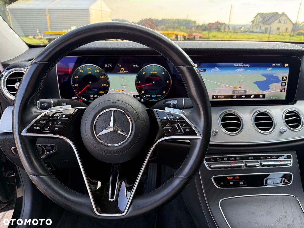 Mercedes-Benz Klasa E 220 d Avantgarde - 21