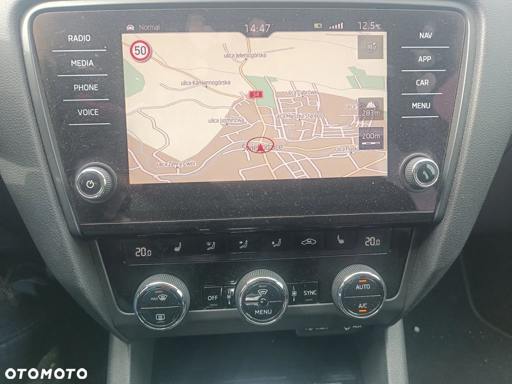 Skoda Octavia 2.0 TDI DSG Ambition - 7