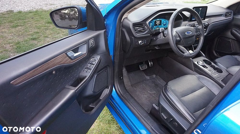 Ford Escape 2.0 EcoBoost AWD Titanium - 30
