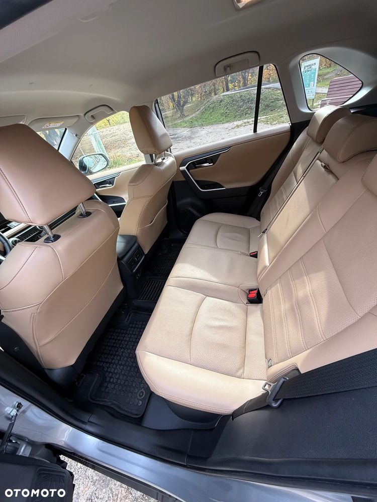 Toyota RAV4 2.5 Hybrid Executive 4x4 - 12