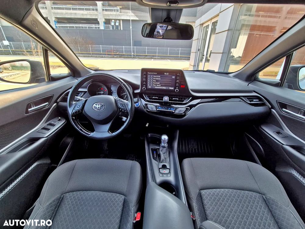 Toyota C-HR 1.8 HSD 122 CP 4x2 CVT Core - 19