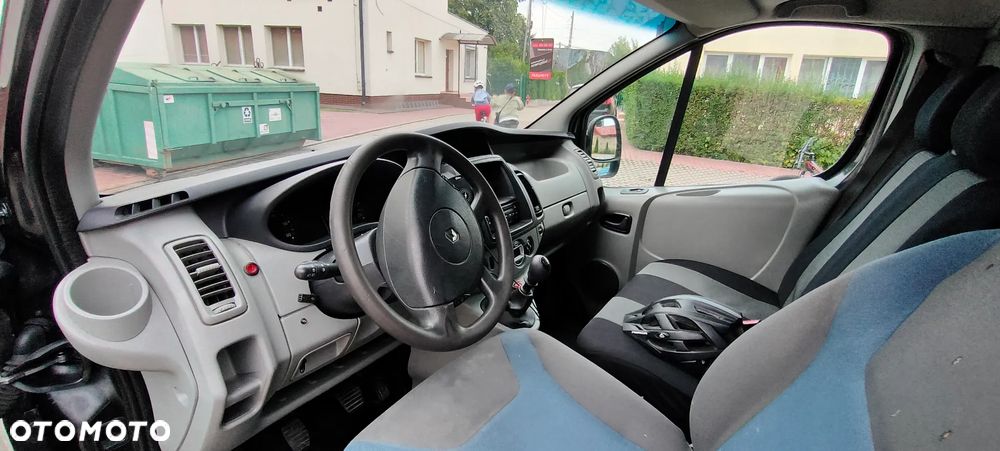 Renault Trafic - 6