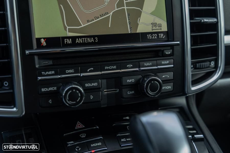 Porsche Cayenne 3.0 V6 - 46