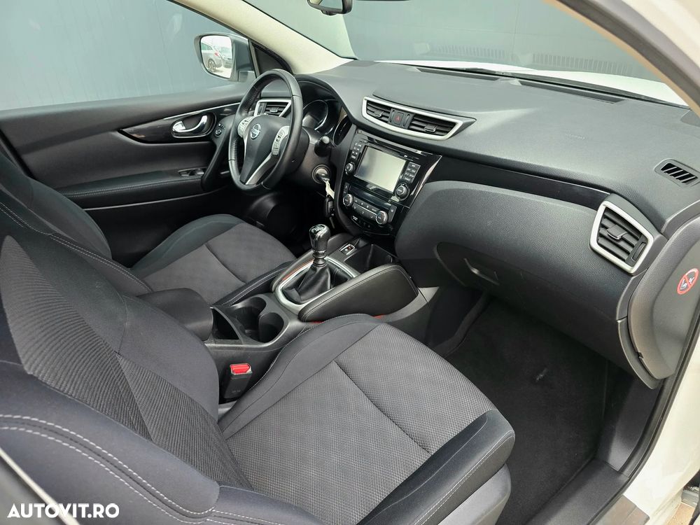 Nissan Qashqai 1.2 DIG-T ACENTA - 7