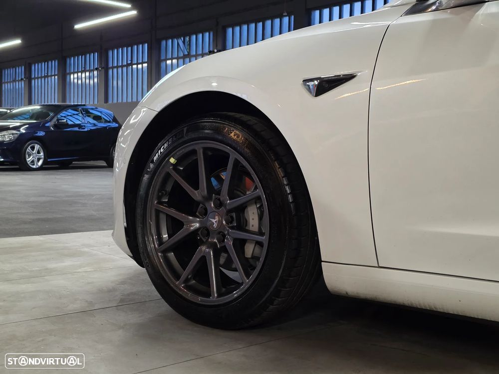 Tesla Model 3 Long Range AWD Dual Motor - 31