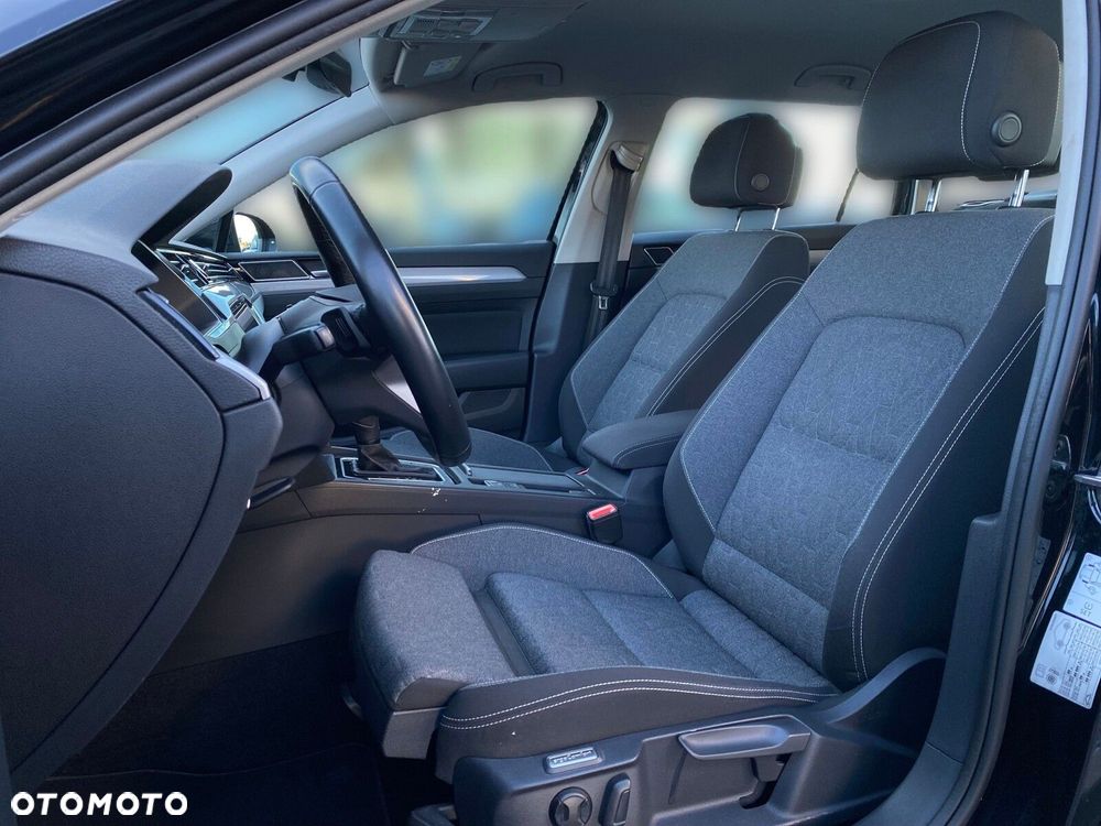 Volkswagen Passat 2023