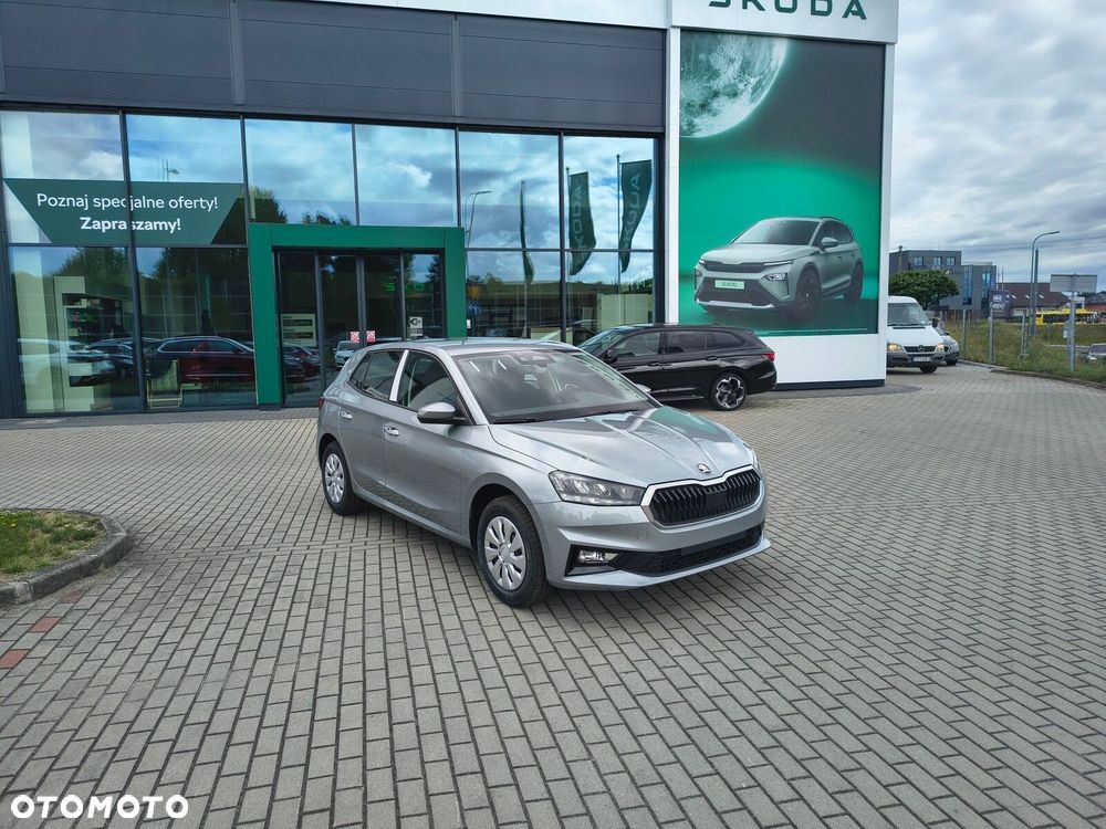 Skoda Fabia 1.0 Essence - 13