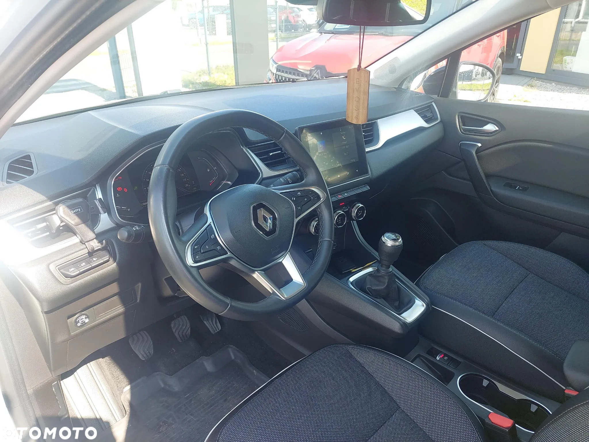Renault Captur 1.0 TCe Intens - 15