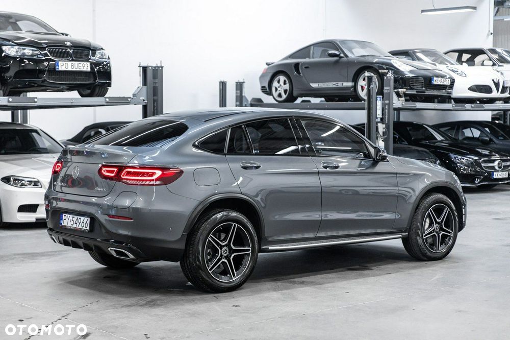 Mercedes-Benz GLC - 11