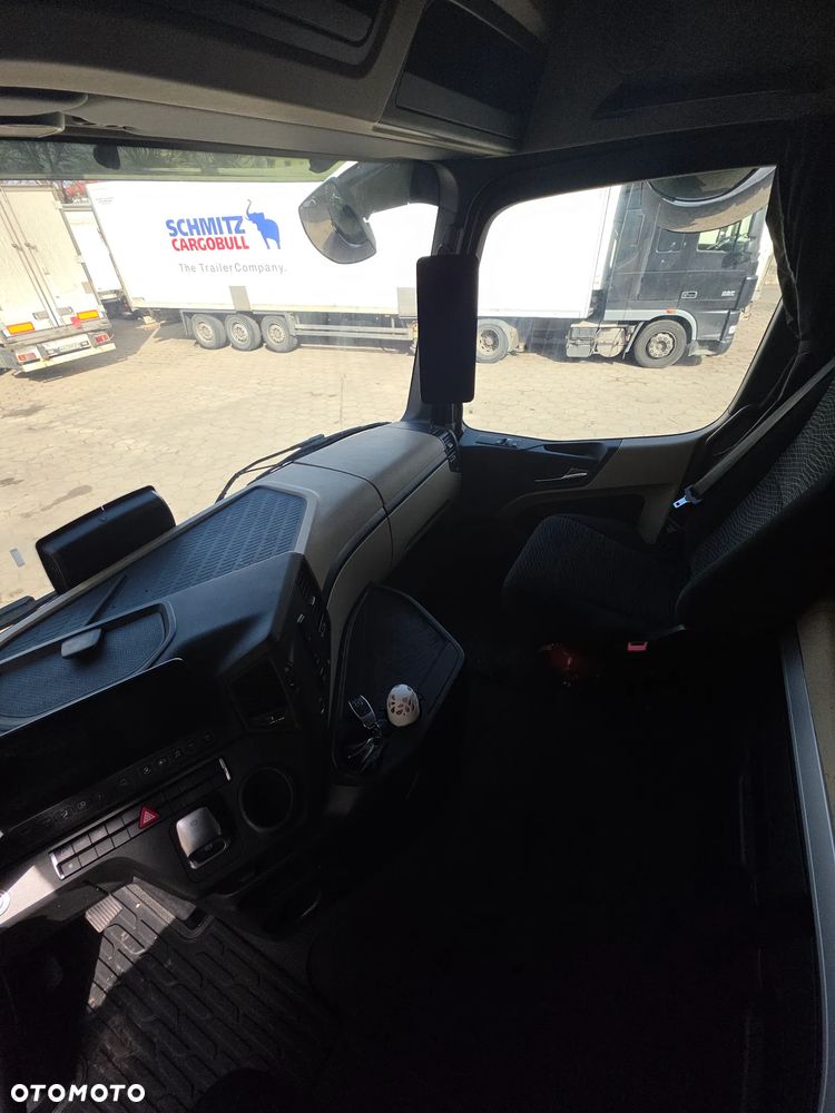 Mercedes-Benz 1845 - 20