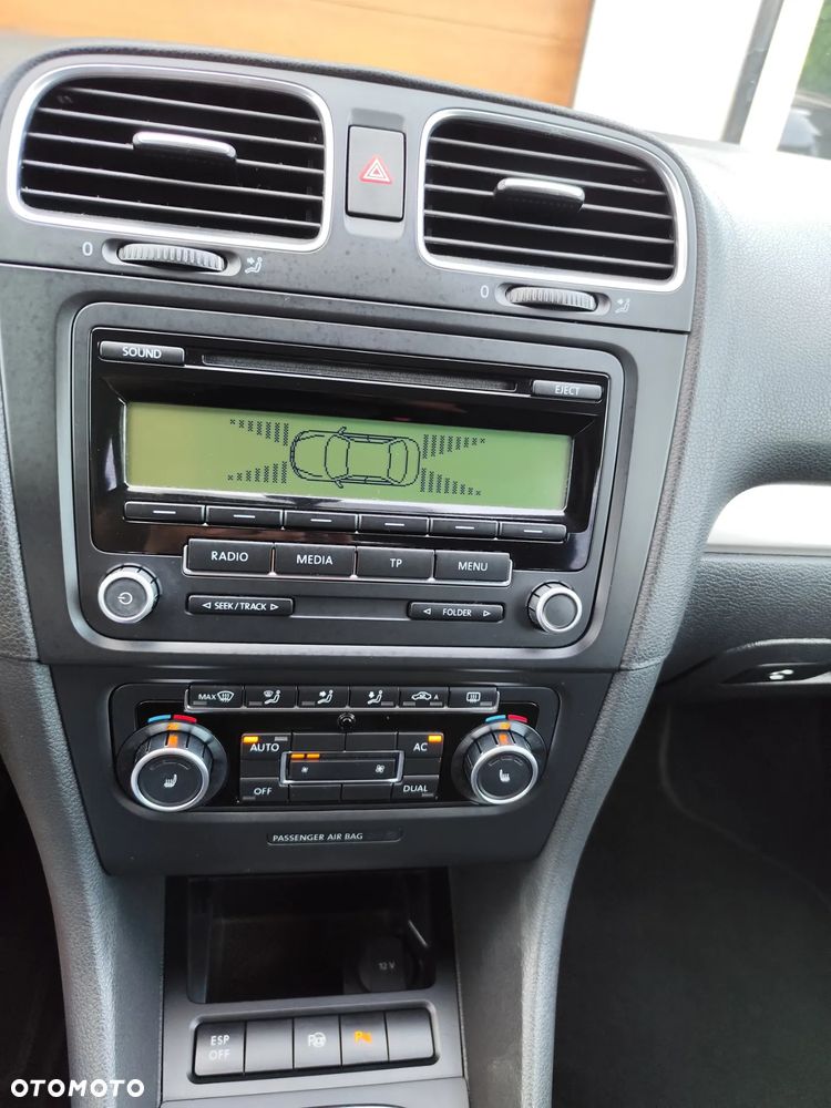 Volkswagen Golf 1.4 TSI Highline - 14