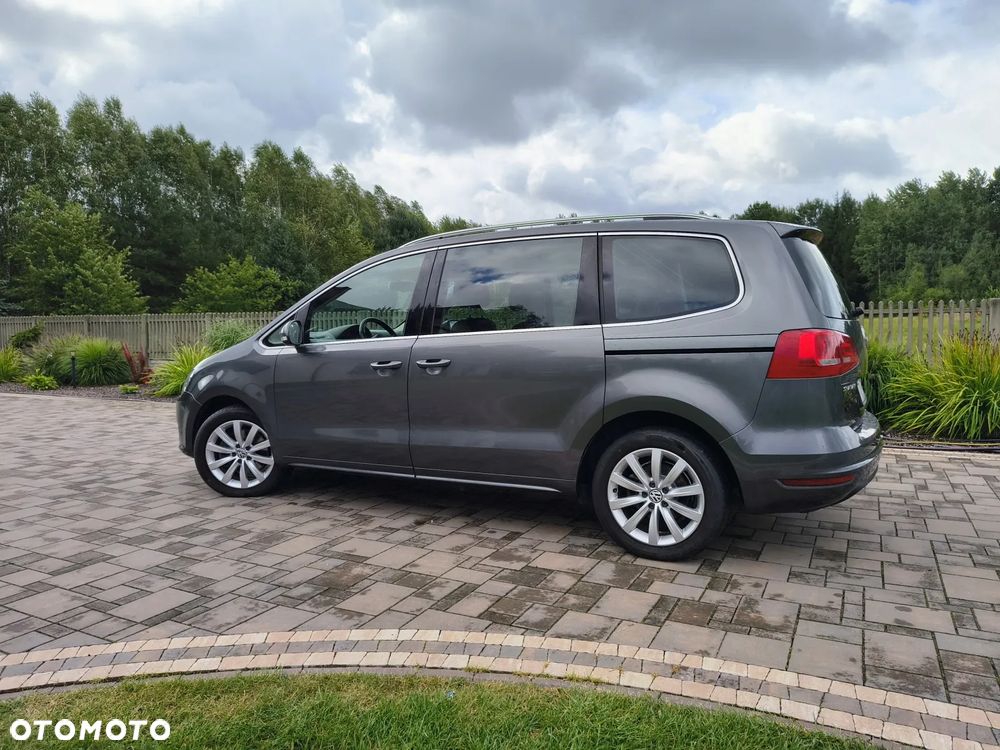 Volkswagen Sharan 2.0 TDI DSG Blue Motion Highline - 29