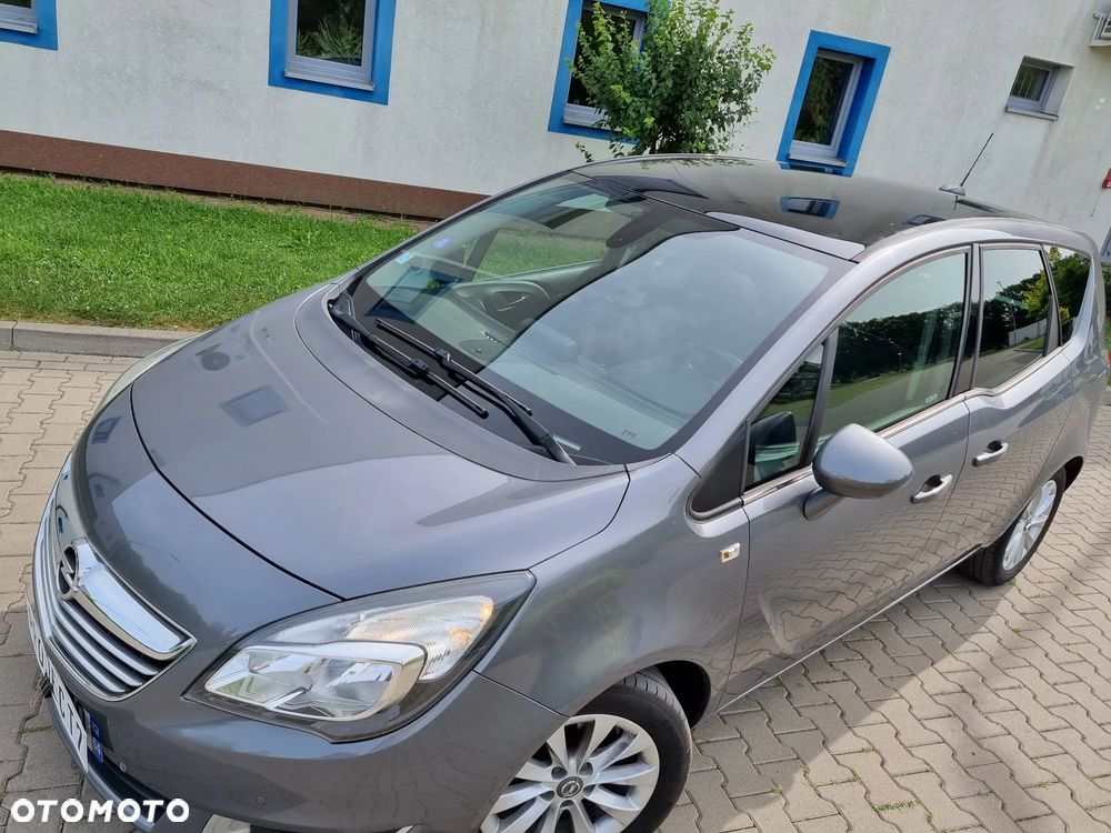 Opel Meriva 1.4 T Cosmo S&S - 30