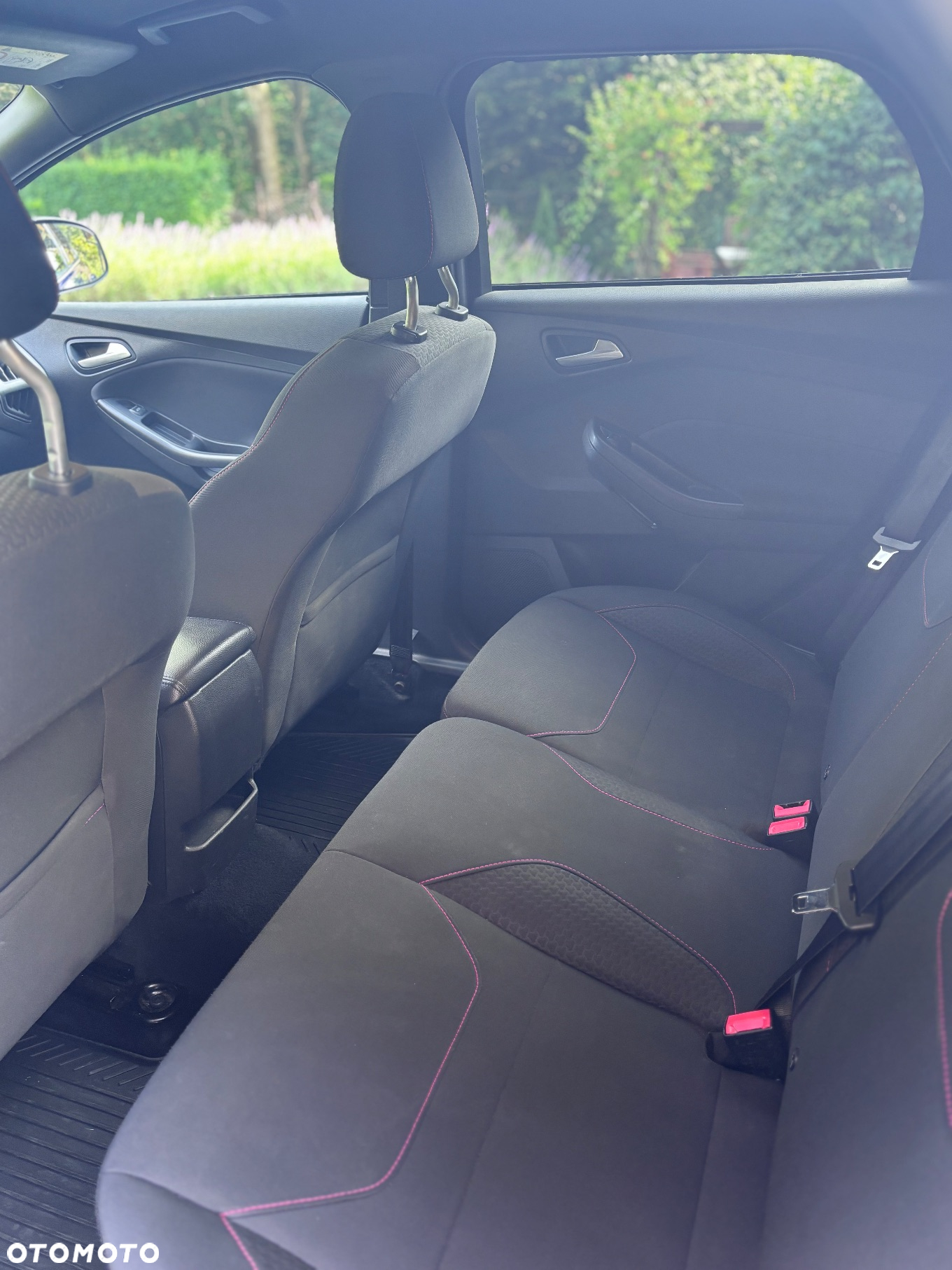 Ford Focus 1.5 TDCi SYNC Edition - 12