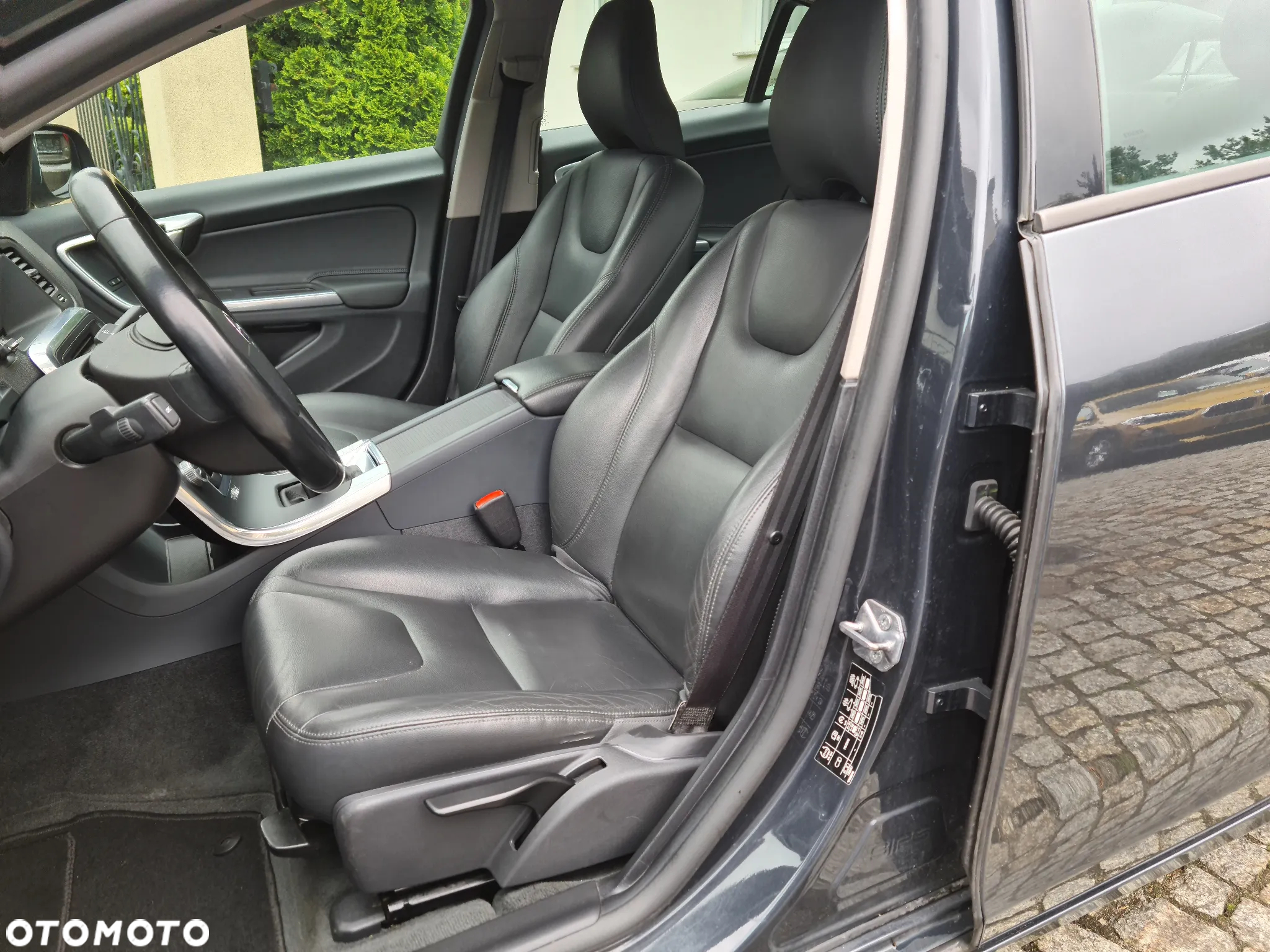 Volvo S60 D3 Momentum - 34