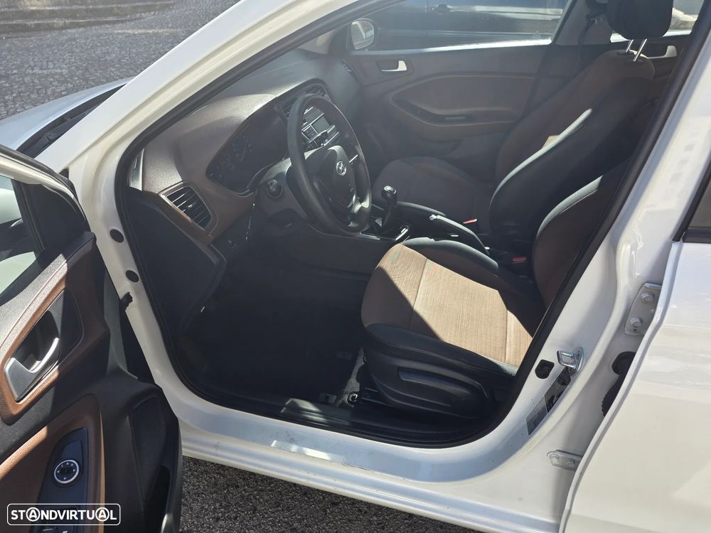 Hyundai i20 1.2 Access+Bluetooth - 5