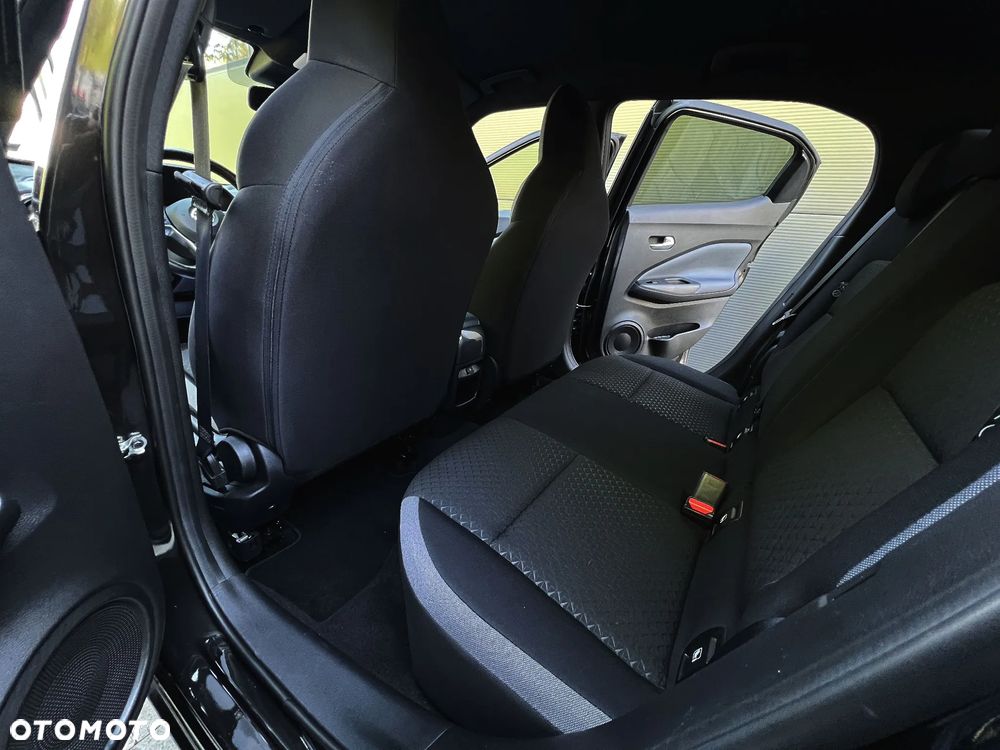 Nissan Juke 1.0 DIG-T DCT N-Connecta - 21