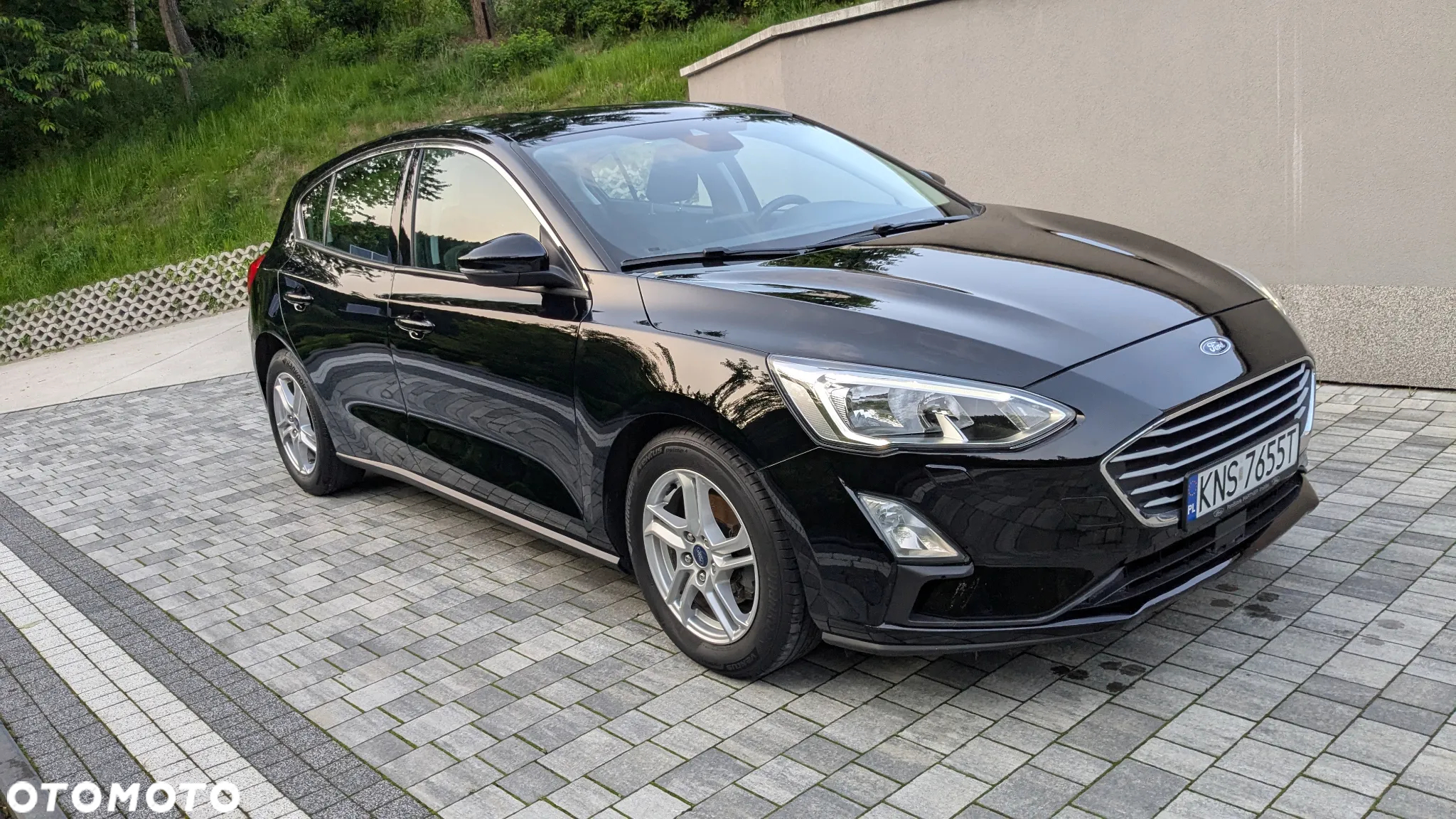 Ford Focus 1.0 EcoBoost Black Edition ASS - 2