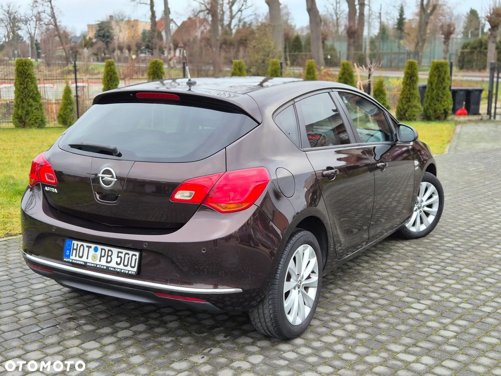 Opel Astra - 4