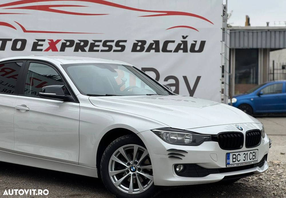 BMW Seria 3 318d - 13