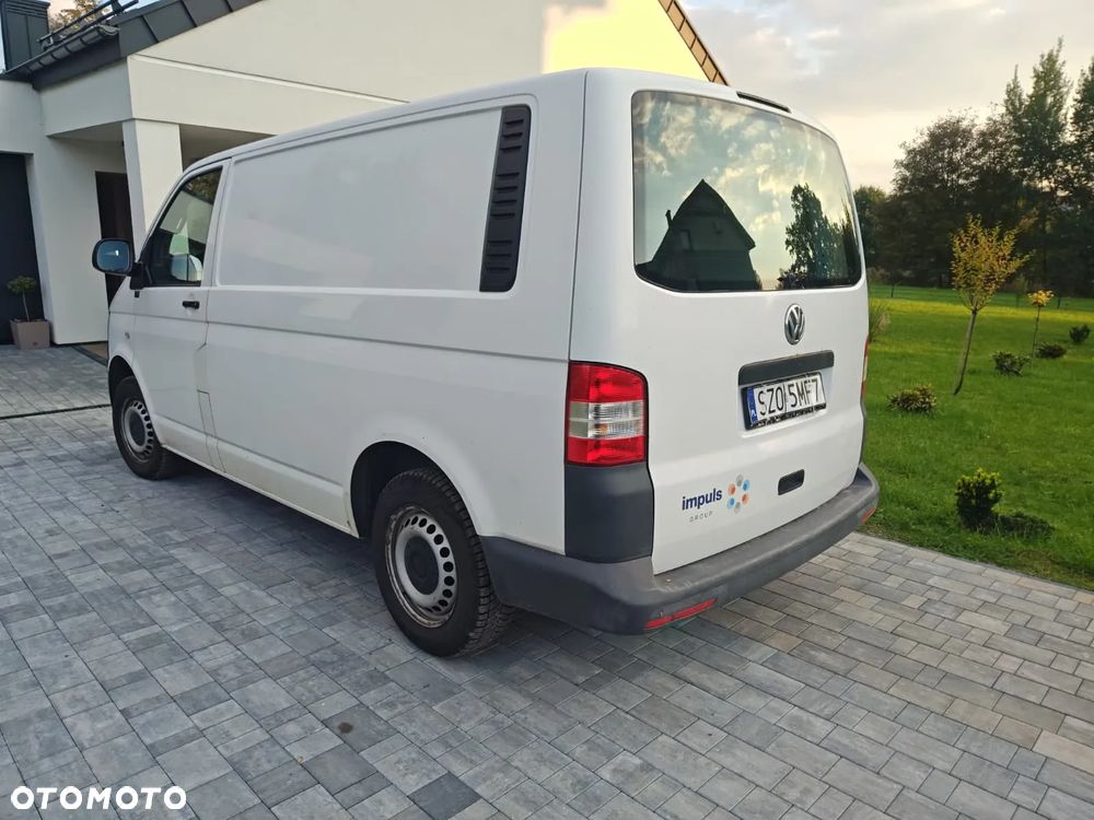 Volkswagen Transporter - 3