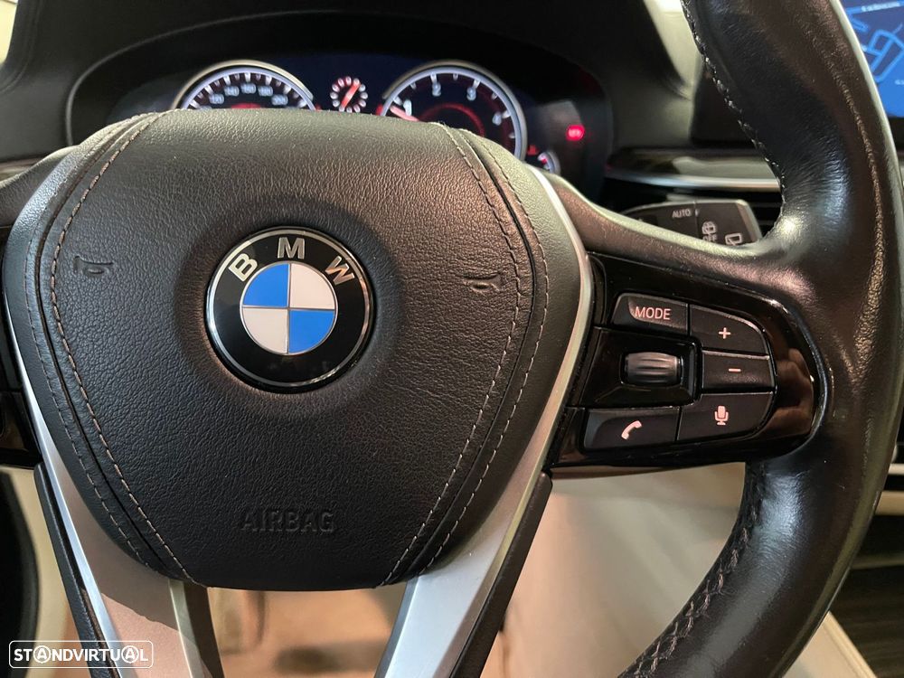 BMW 520 d Line Luxury Auto - 15