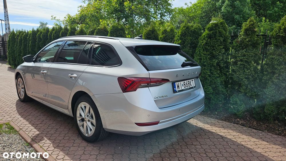 Skoda Octavia 2.0 TDI Ambition DSG - 7