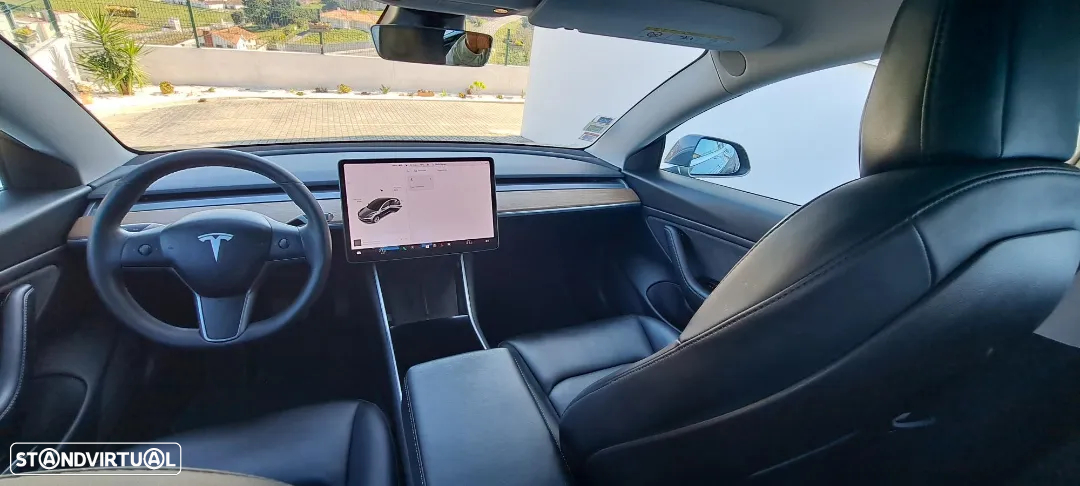 Tesla Model 3 Long-Range Dual Motor AWD - 17
