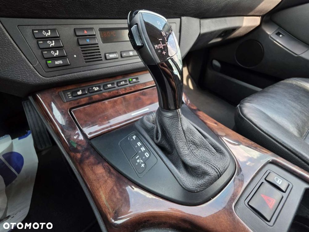 BMW X5 - 32