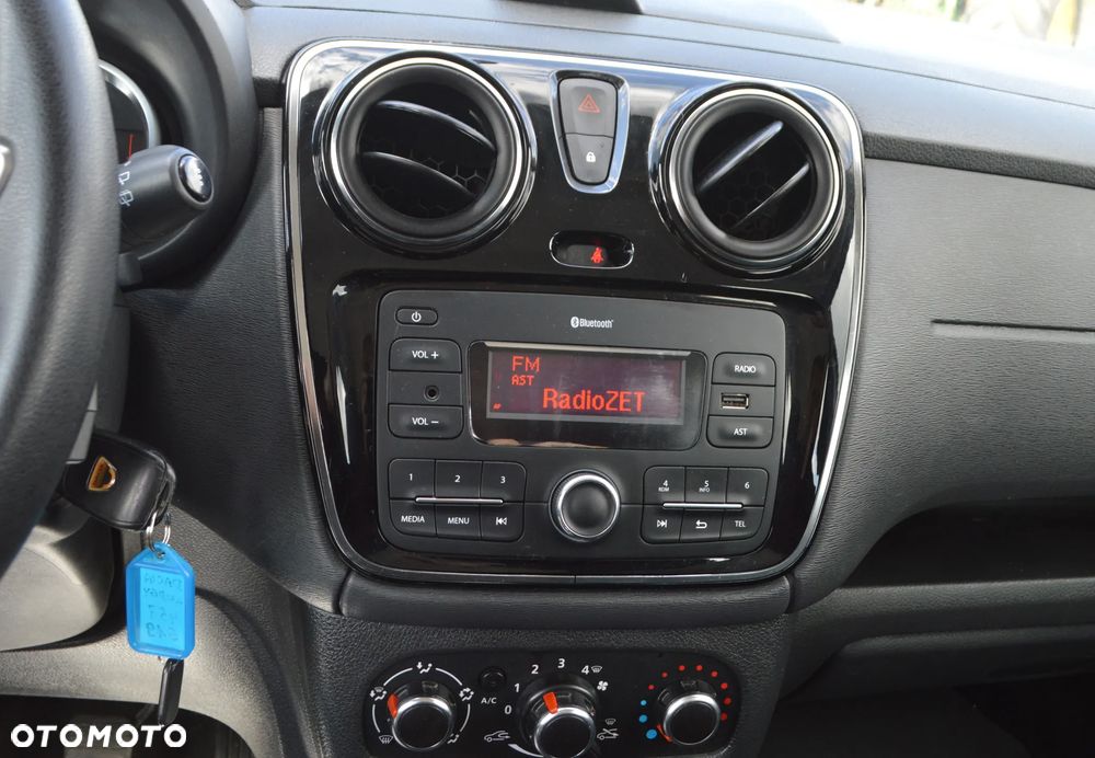 Dacia Lodgy 1.6 SCe Connected by Orange S&S - 20
