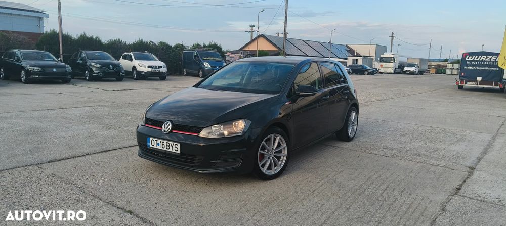 Volkswagen Golf 1.2 TSI BlueMotion Technology Comfortline - 1