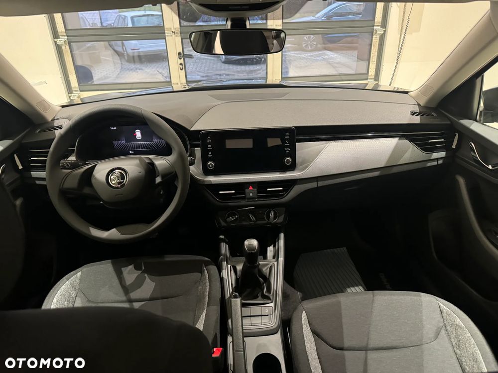 Skoda Kamiq 1.0 TSI Essence - 6