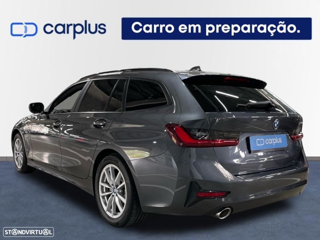 BMW 320 e Touring Auto - 2