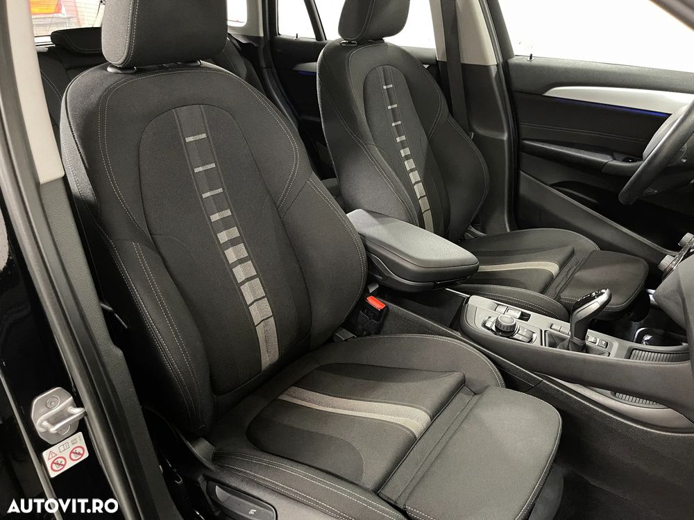 BMW X1 sDrive18d AT - 11