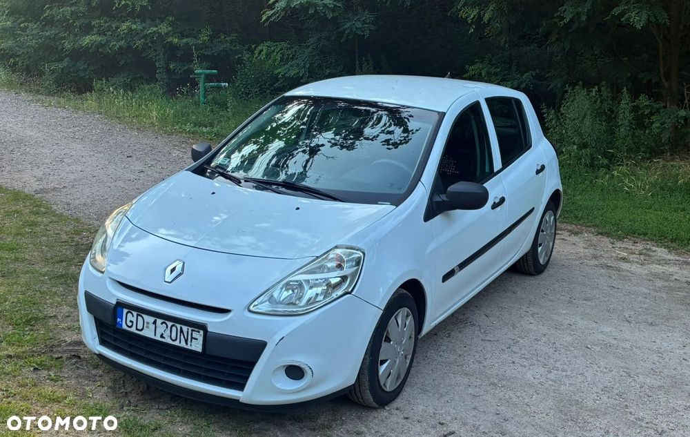 Renault Clio 1.2 16V Alize - 1