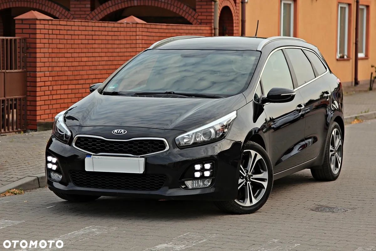 Kia Ceed 1.6 CRDi SCR GT-Line DCT - 1