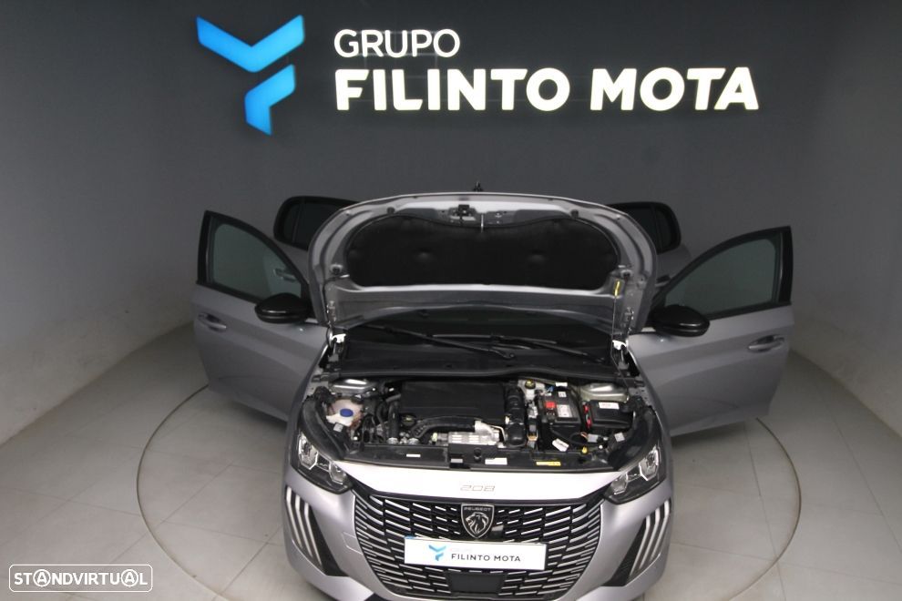 Peugeot 208 1.2 PureTech Allure - 12