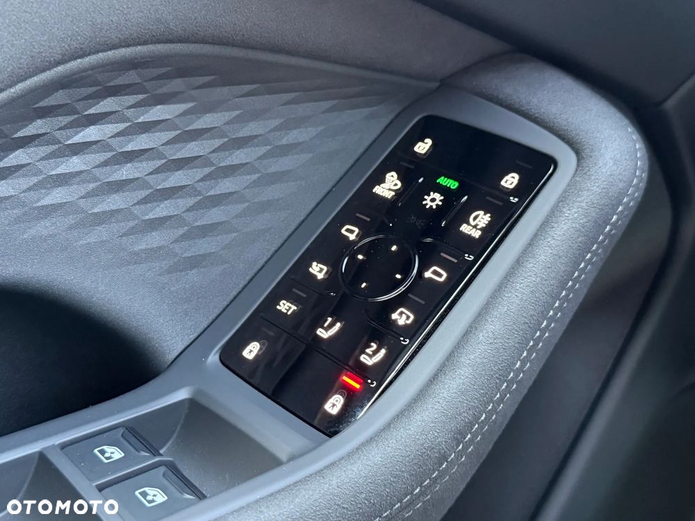 Audi A6 Avant TDI mHEV Quattro S tronic - 12