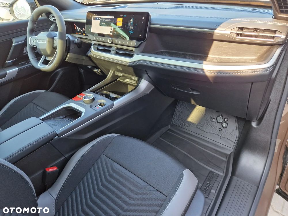 Jeep Compass 1.2 T3 mHEV First Edition FWD DCT - 17