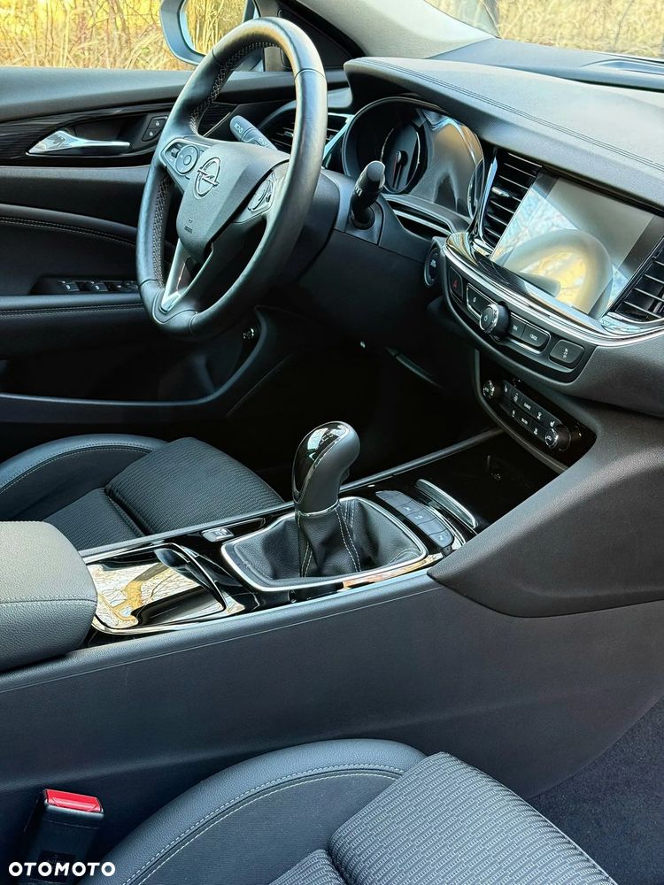 Opel Insignia 2.0 CDTI Cosmo S&S - 23