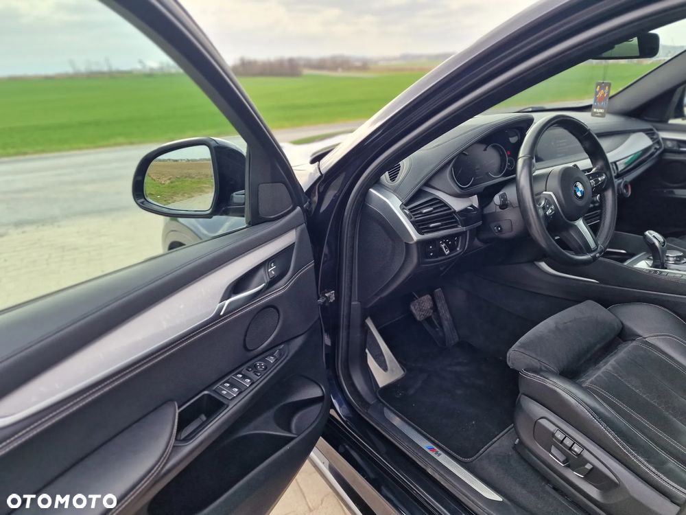 BMW X6 xDrive40d - 16