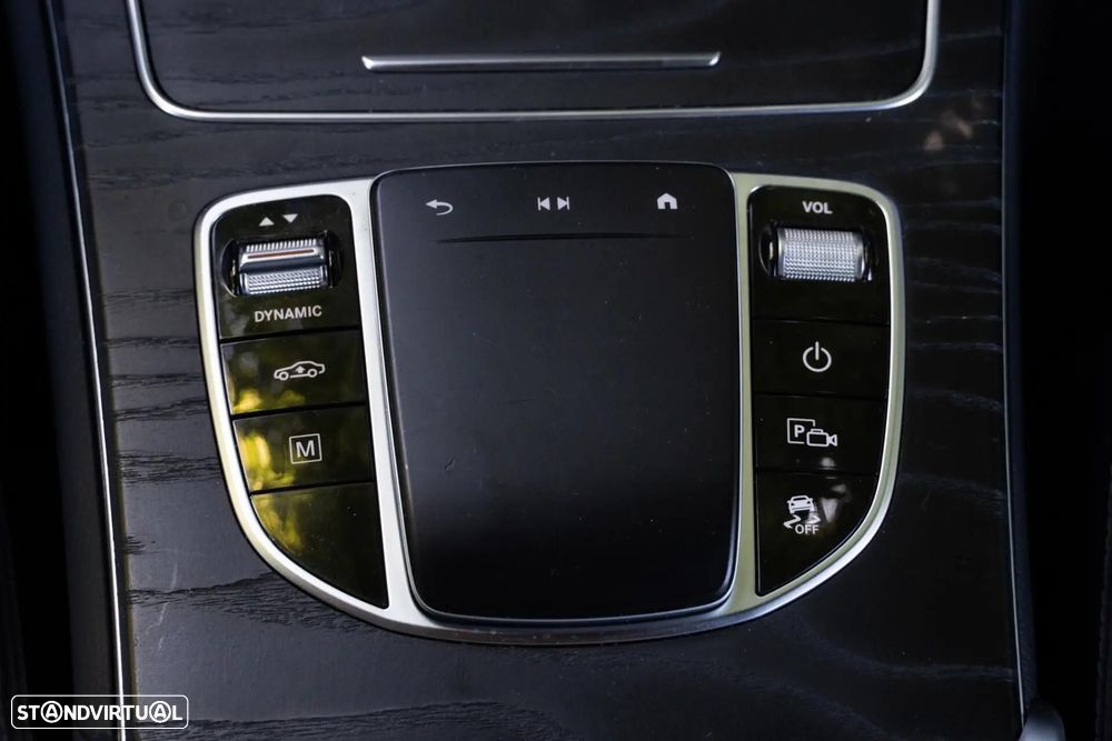 Mercedes-Benz GLC 300 e Coupe 4Matic - 24